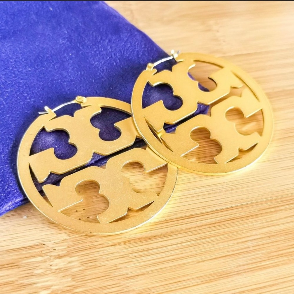 Tory Burch Miller MATTE Gold Hoop Earrings 2" NWOT Retails $158 Never Worn